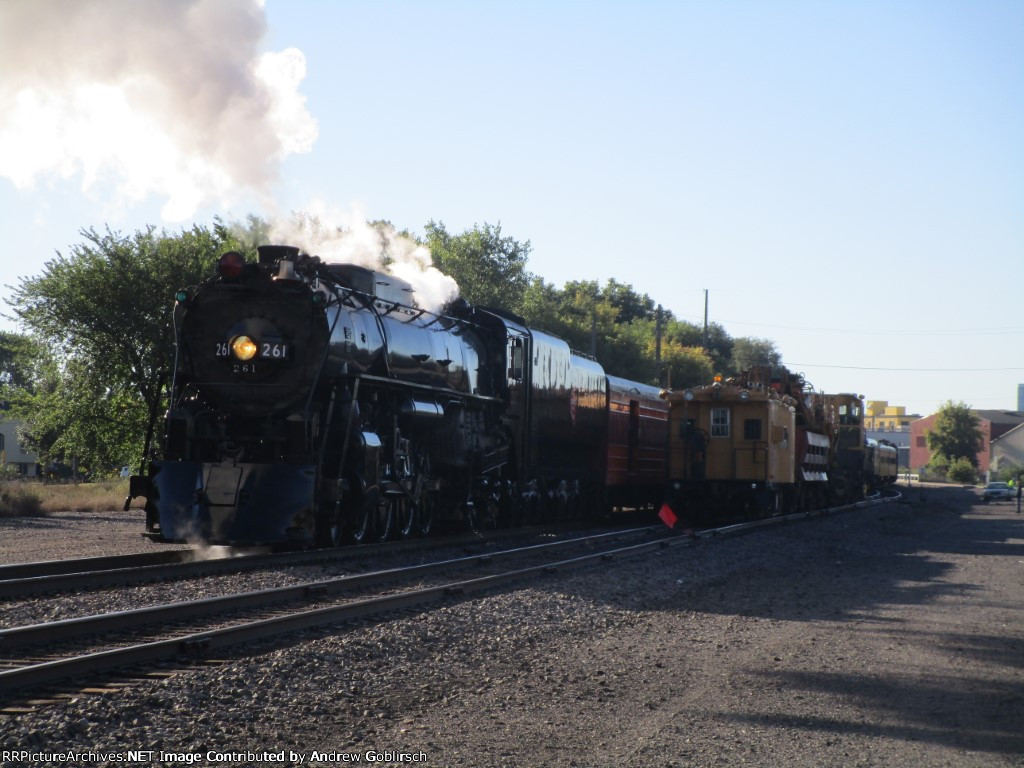 MILW 261, Loram DC-4 + DC4